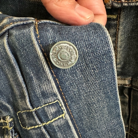 VISVIM 19 101 Denim JACKET DMGD- 1001 - Picture 4 of 8